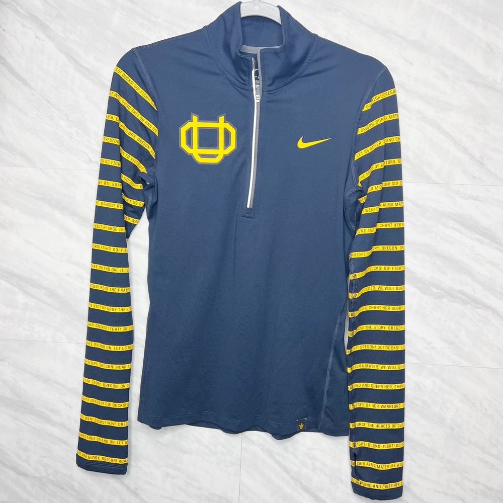 Nike Oregon Ducks webfoot element 1/2 half zip Top Small